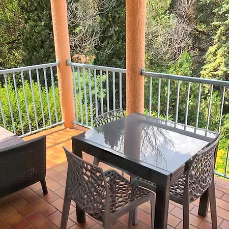 Apartment Vue A 27 M² Parking Inclus *