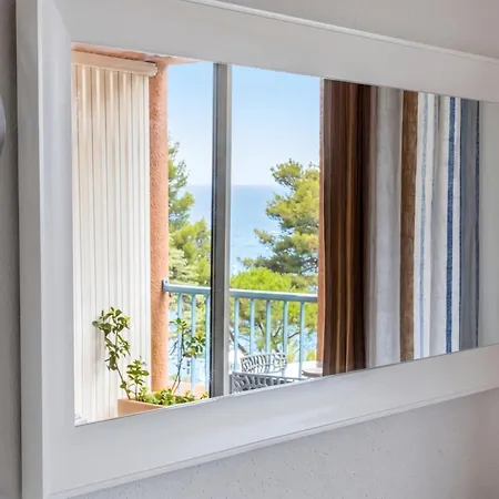 Vue A - 27 M² - Parking Inclus Apartment